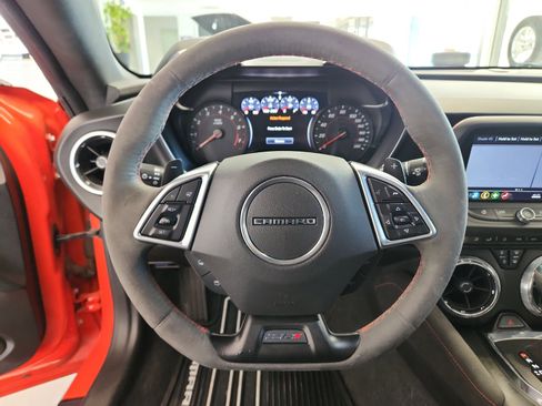 Used 2019 Chevrolet Camaro ZL1 image 15