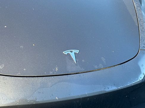 Used 2022 Tesla Model 3 Long Range image 10