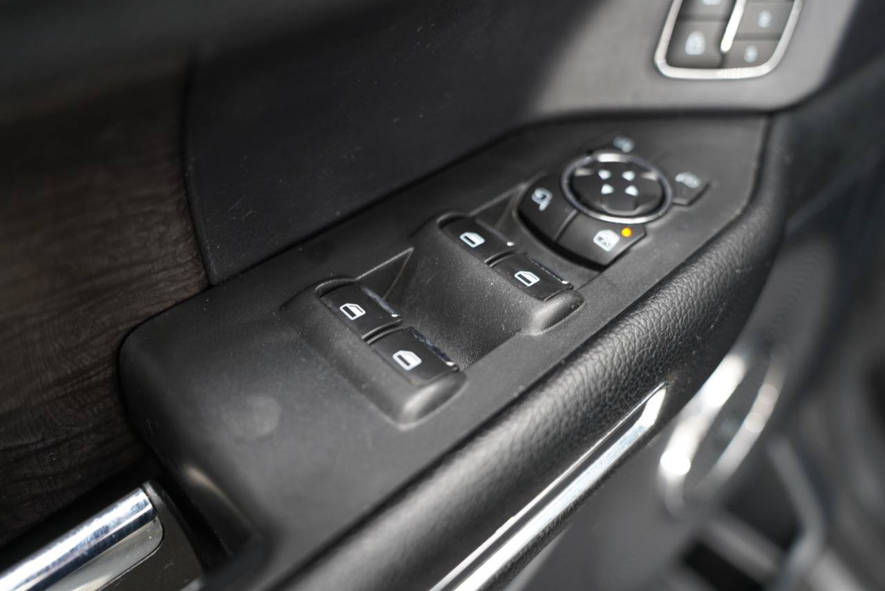 Used 2021 Ford Expedition Max Limited AWD/4WD image 28
