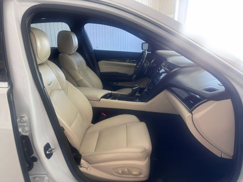 Used 2017 Cadillac CTS Luxury RWD image 10