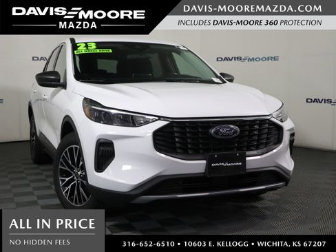 Used 2023 Ford Escape Active AWD/4WD image 1