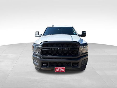 Used 2023 RAM 2500 Tradesman w/ Convenience Group AWD/4WD image 8