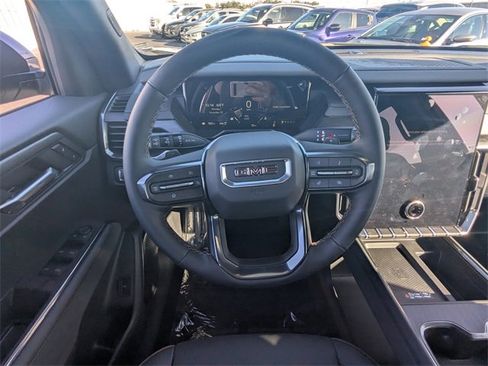 New 2025 GMC Acadia AT4 image 17