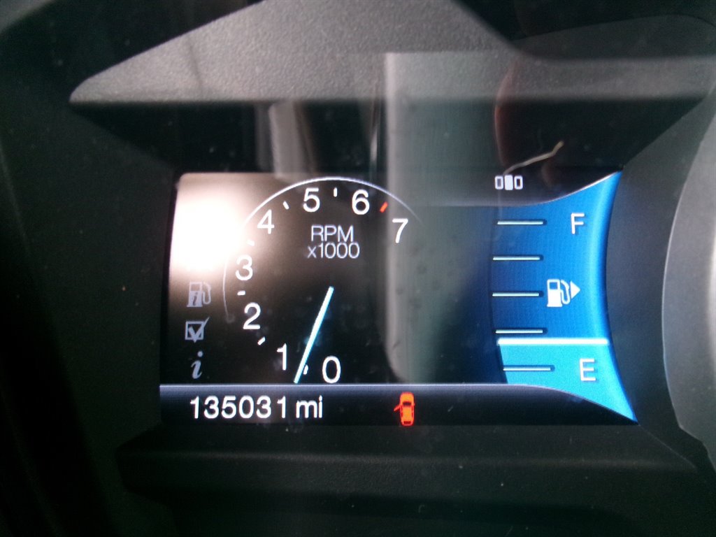 Used 2011 Ford Explorer XLT w/ 202A Rapid Spec Order Code FWD image 45