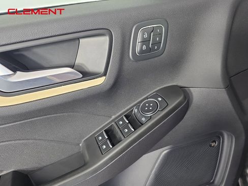 Certified 2022 Ford Escape Titanium w/ Titanium Elite Package image 27