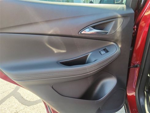 Used 2024 Buick Encore GX Preferred FWD image 13