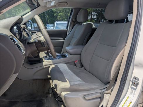 Used 2012 Dodge Durango SXT RWD image 3