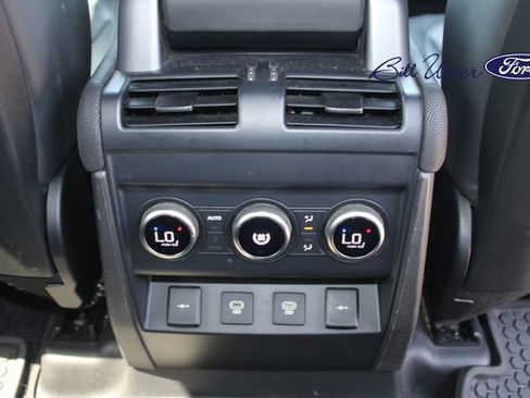 Used 2022 Land Rover Defender 110 X-Dynamic HSE AWD/4WD image 15