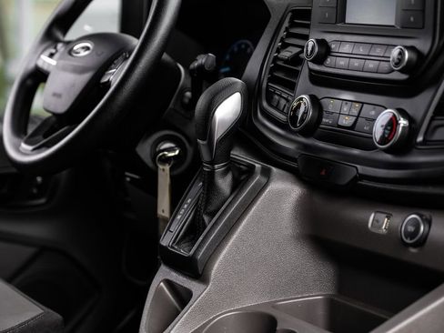 Used 2021 Ford Transit 350 XLT image 18