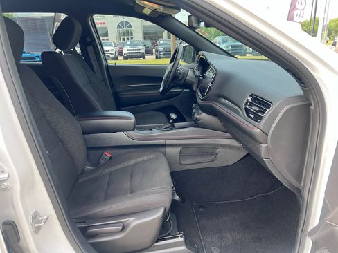 Used 2025 Dodge Durango GT w/ Blacktop Package RWD image 17