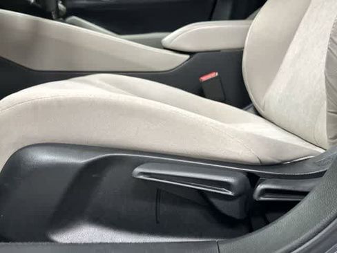 Used 2025 Honda Accord LX image 25