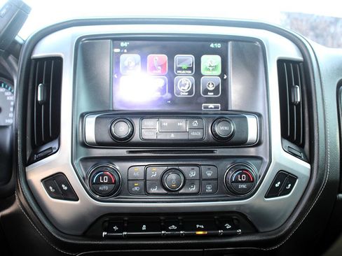 Used 2018 GMC Sierra 1500 SLT w/ SLT Premium Package image 16