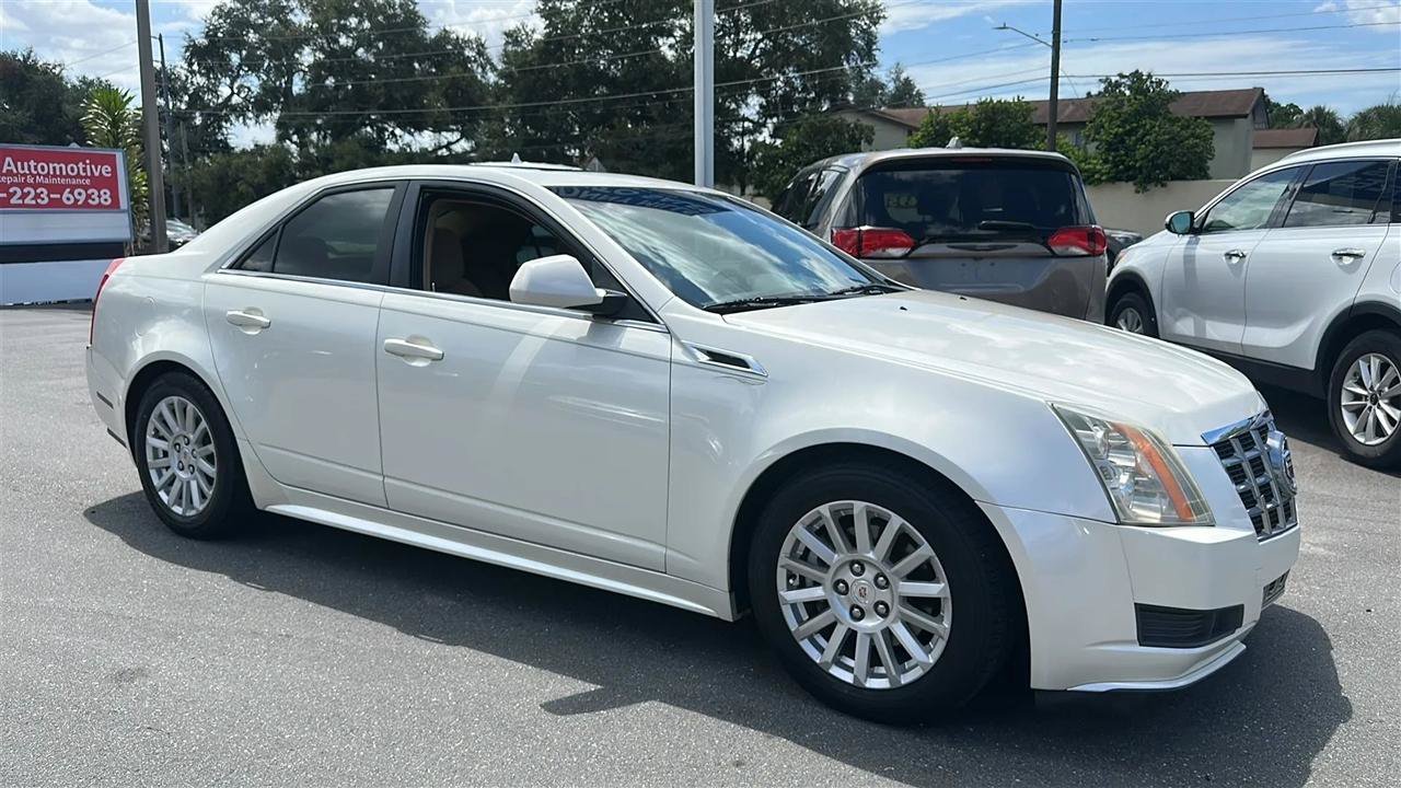 Used 2013 Cadillac CTS Luxury RWD image 6