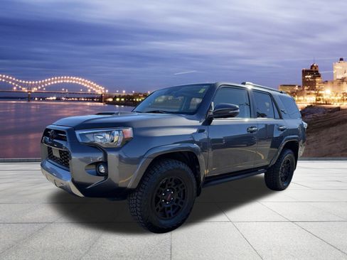 Used 2022 Toyota 4Runner TRD Off-Road Premium image 1
