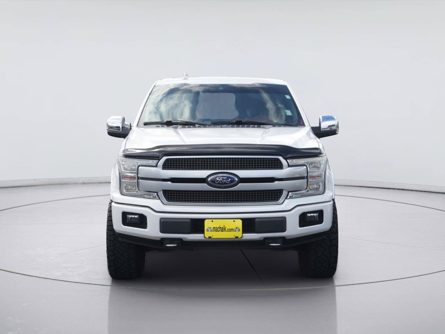 Used 2019 Ford F150 Platinum w/ Equipment Group 701A Luxury AWD/4WD image 3