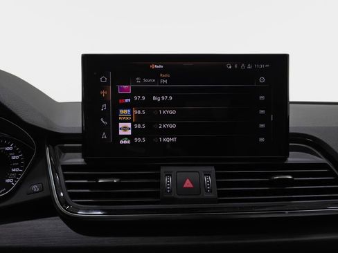 Used 2023 Audi Q5 2.0T Premium w/ Convenience Package image 21