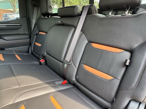 Used 2024 GMC Sierra 1500 AT4 w/ AT4 Premium Package image 30