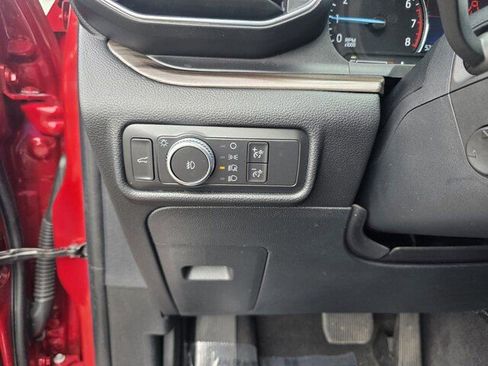 Used 2020 Ford Explorer Limited image 30