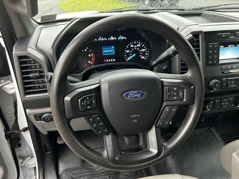Used 2020 Ford F550 2WD Regular Cab Super Duty image 29