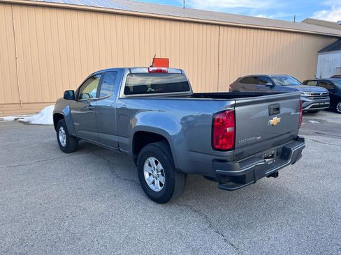 Used 2020 Chevrolet Colorado W/T w/ WT Convenience Package image 5