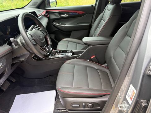 Used 2025 Chevrolet TrailBlazer RS w/ Driver Confidence Package FWD image 15