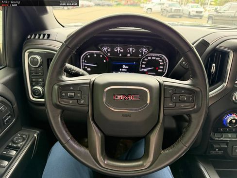 Used 2022 GMC Sierra 2500 AT4 w/ Gooseneck/5TH Wheel Package AWD/4WD image 21