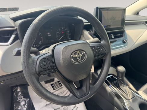 Used 2023 Toyota Corolla LE w/ Carpet Mat Package (TMS) FWD image 12