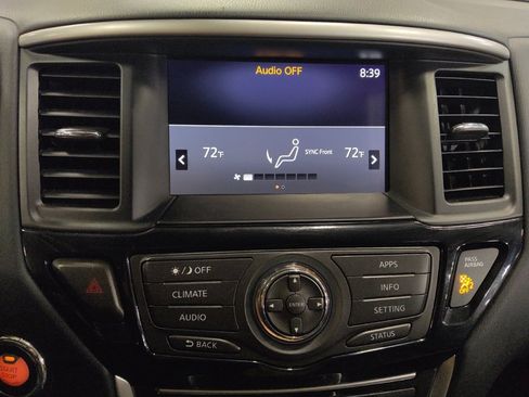 Used 2020 Nissan Pathfinder SV FWD image 25