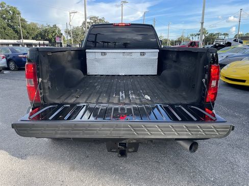 Used 2012 GMC Sierra 3500 Denali AWD/4WD image 2