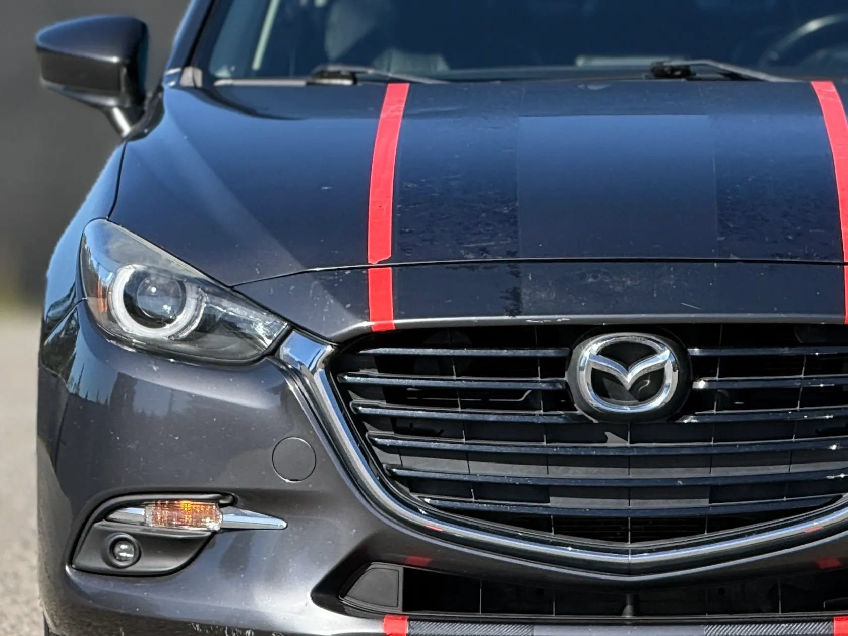 Used 2018 MAZDA MAZDA3 Grand Touring FWD image 11