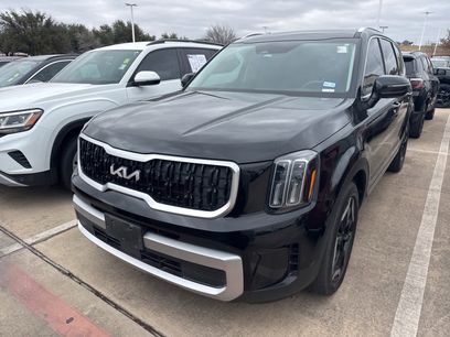 Certified 2024 Kia Telluride EX w/ EX Captain's Chair Package
