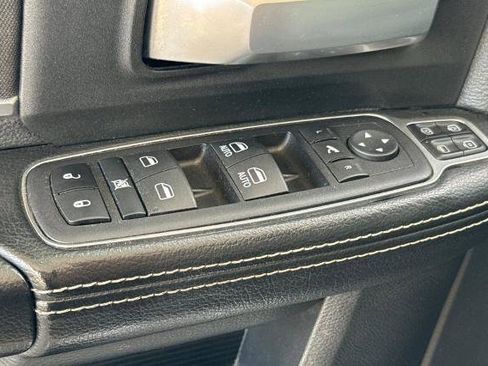 Used 2024 RAM 2500 Big Horn AWD/4WD image 18