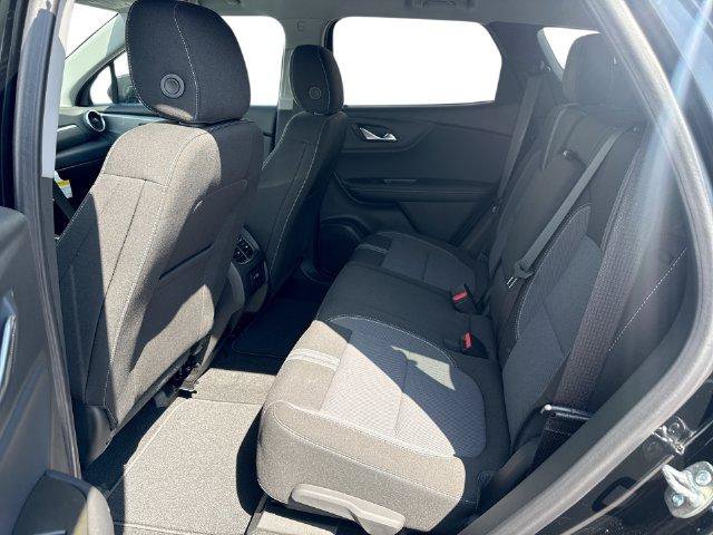 New 2026 Chevrolet Blazer LT w/ Convenience Package FWD image 24