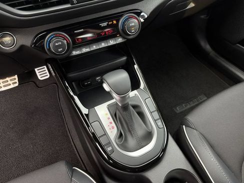 Used 2023 Kia Forte GT-Line FWD image 22