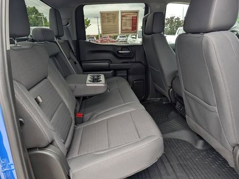 Used 2024 Chevrolet Silverado 1500 Custom w/ Turbomax Blackout Package RWD image 28