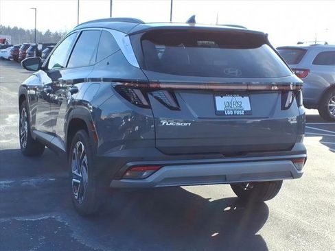 Used 2025 Hyundai Tucson Limited image 5