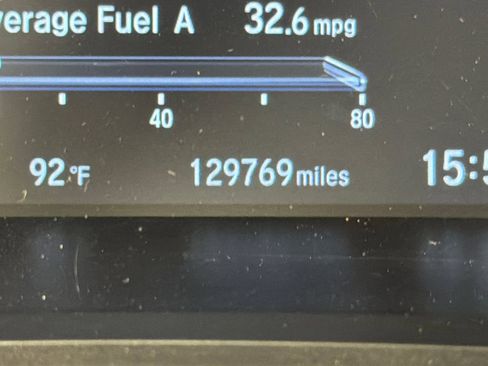 Used 2019 Honda CR-V Touring image 30