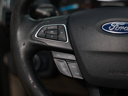 Used 2018 Ford Escape SEL FWD image 25