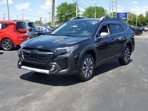 Certified 2025 Subaru Outback Touring XT w/ Popular Package #2 AWD/4WD image 33