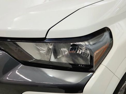 Used 2023 Chevrolet Colorado LT w/ LT Convenience Package AWD/4WD image 50