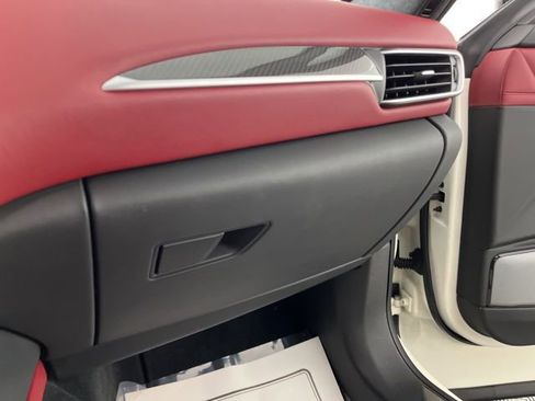 Used 2021 Maserati Levante GranSport image 38