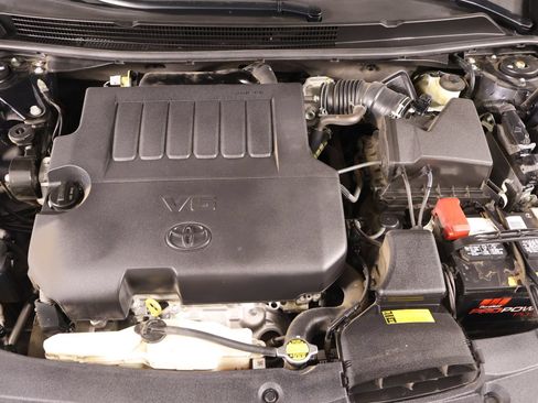 Used 2015 Toyota Avalon XLE FWD image 19