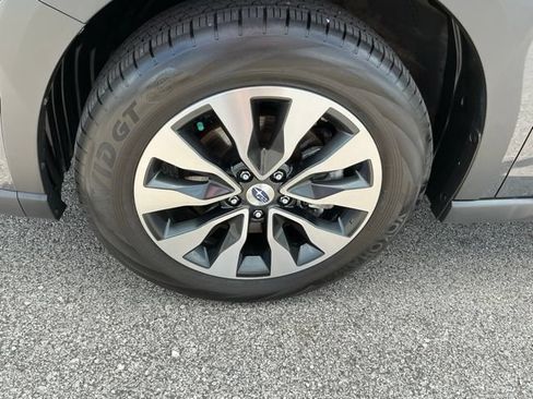 Certified 2024 Subaru Outback Limited AWD/4WD image 10