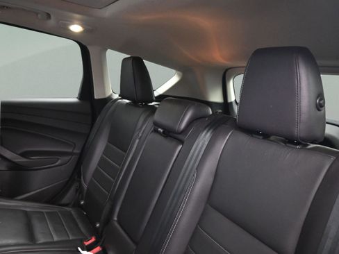 Used 2016 Ford Escape Titanium w/ Equipment Group 301A AWD/4WD image 32