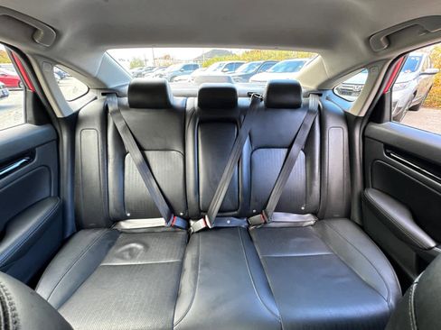 Used 2024 Honda Civic Touring image 31