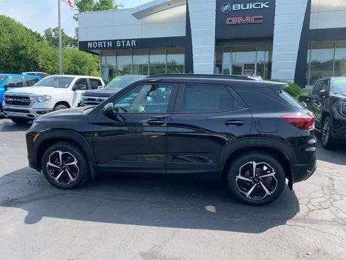 Certified 2021 Chevrolet TrailBlazer RS w/ Convenience Package AWD/4WD image 2