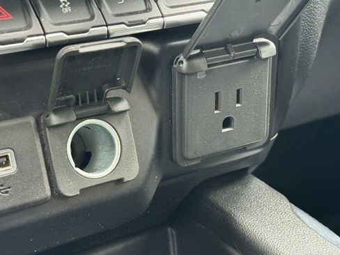 Certified 2021 Chevrolet Silverado 1500 RST AWD/4WD image 18