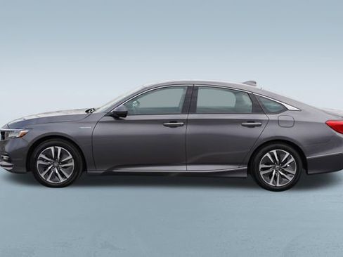Used 2019 Honda Accord Touring image 4