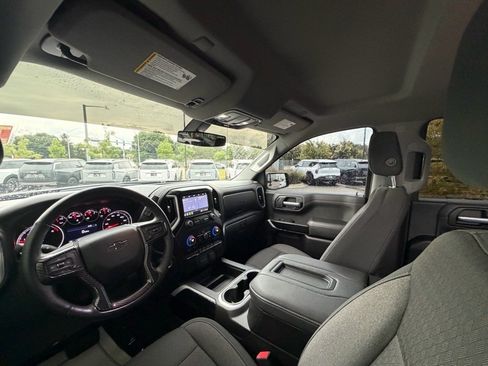 Used 2021 Chevrolet Silverado 1500 LT Trail Boss AWD/4WD image 9