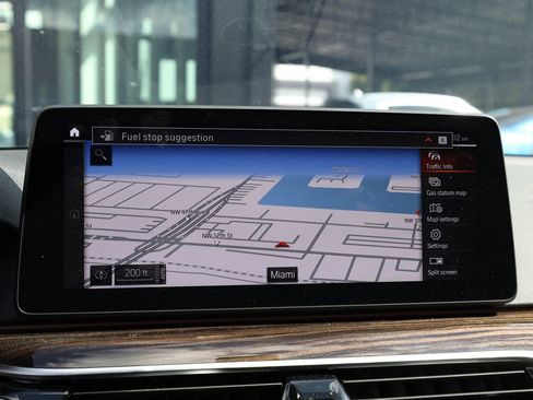 Used 2023 BMW 530i w/ M Sport Package image 33